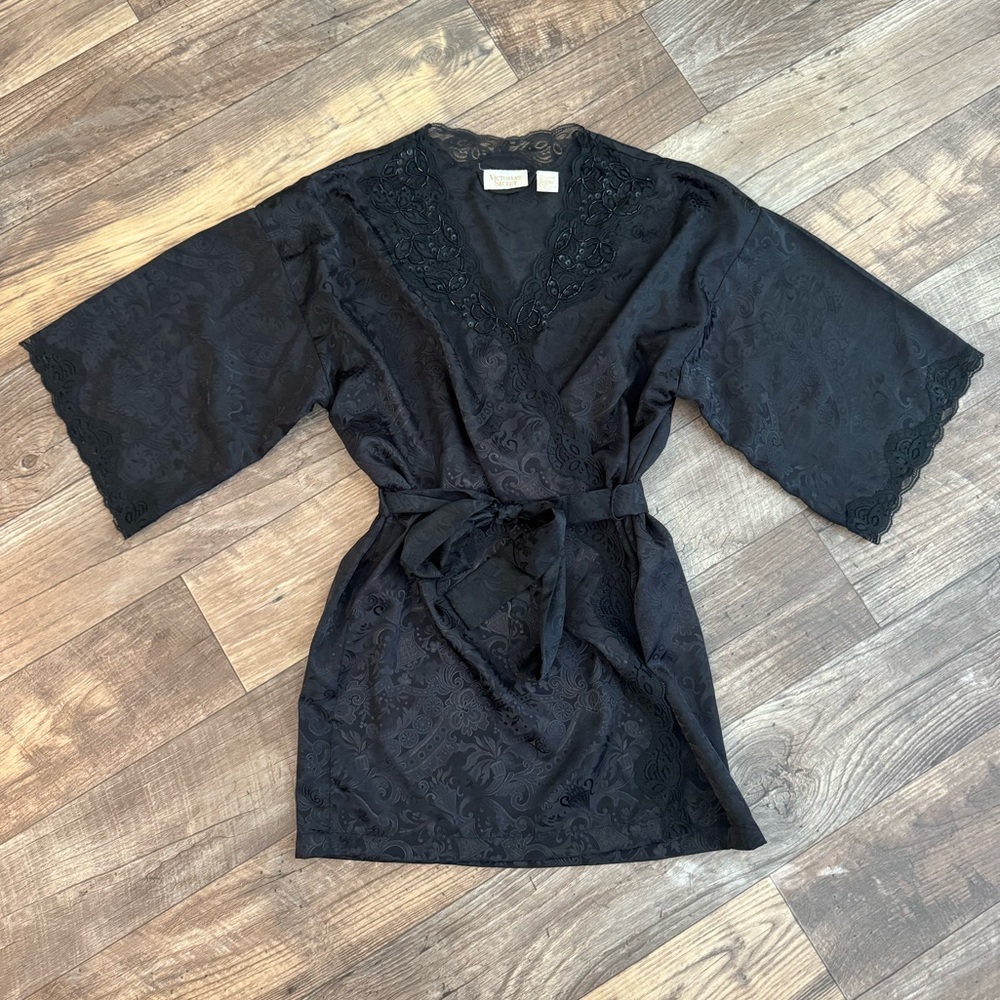 🌵SOLD🌵VICTORIA’S SECRET Vintage Robe Kimono